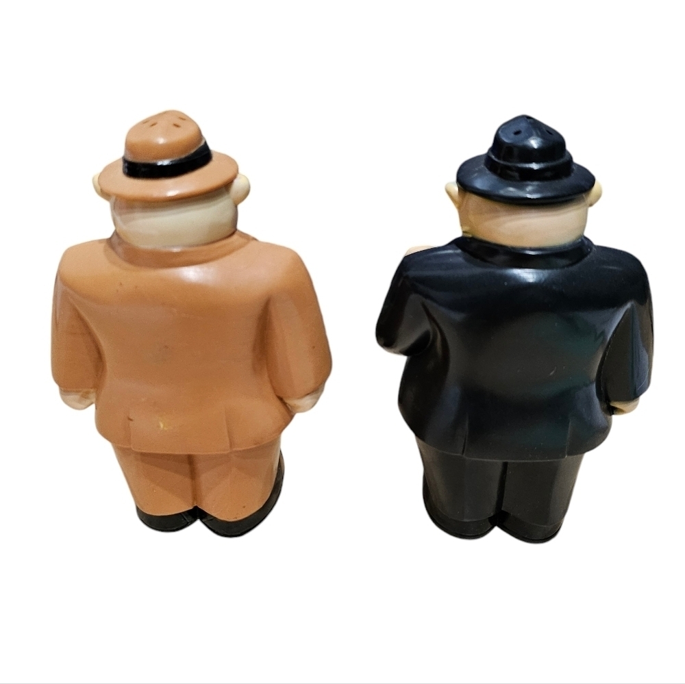 Vintage Camel 1993 Salt and Pepper Shaker Set Black White Brown - Picture 4 of 7